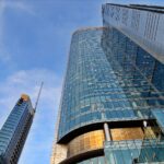 Zdjęcie wpisu: https://akademiaesg.pl/wp-content/uploads/2024/10/building-8304528_1920.jpg