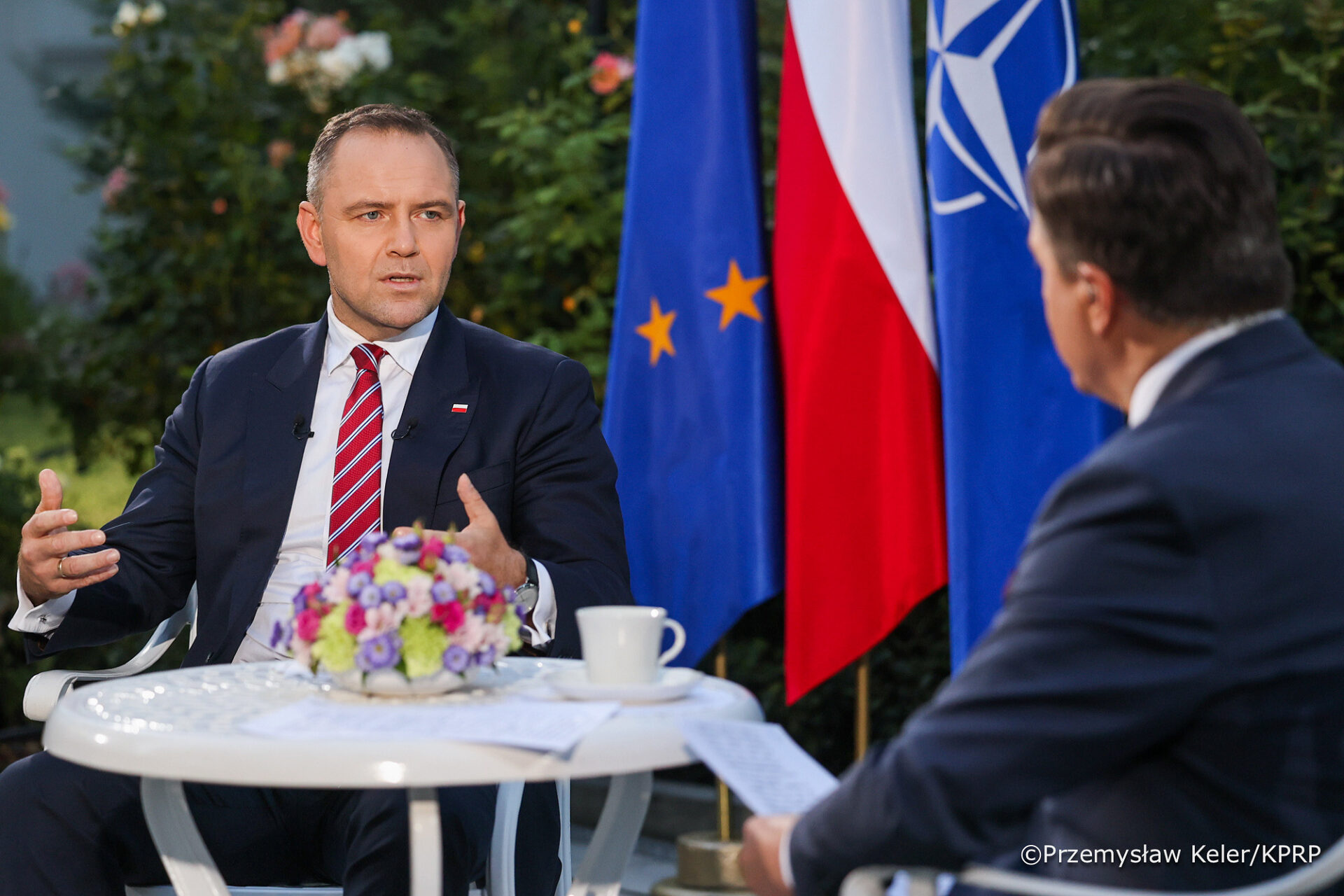 Zdjęcie wpisu: https://akademiaesg.pl/wp-content/uploads/2025/08/05_Karol_Nawrocki_Wywiad_Polsat_News_12-08-2025_PK2_4500.jpg.jpg