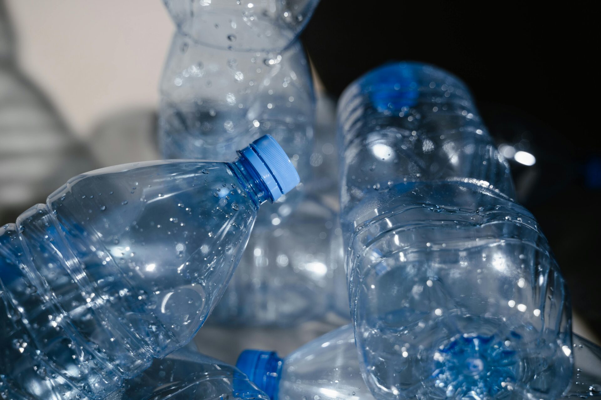 Zdjęcie wpisu: https://akademiaesg.pl/wp-content/uploads/2025/10/pexels-mart-production-7767813.jpg